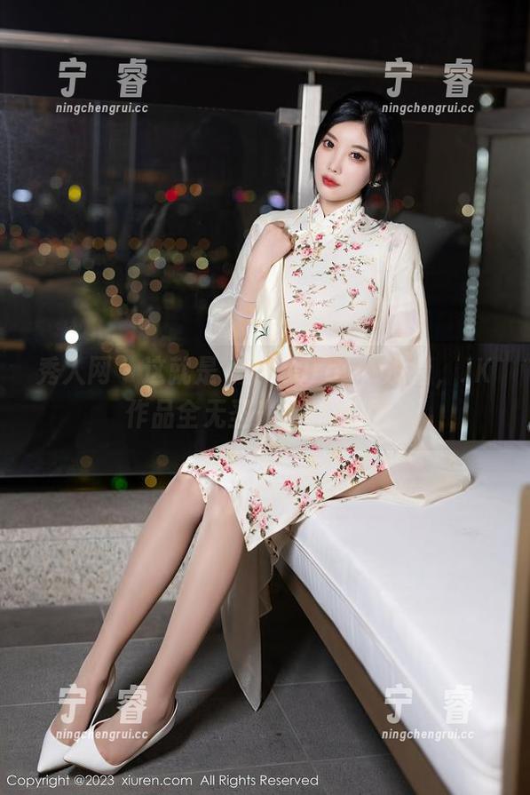 秀人网-媃柔rourou 秀人网 - 这就是媃柔rourou,没错,JK作品全无圣光,真敢拍。
