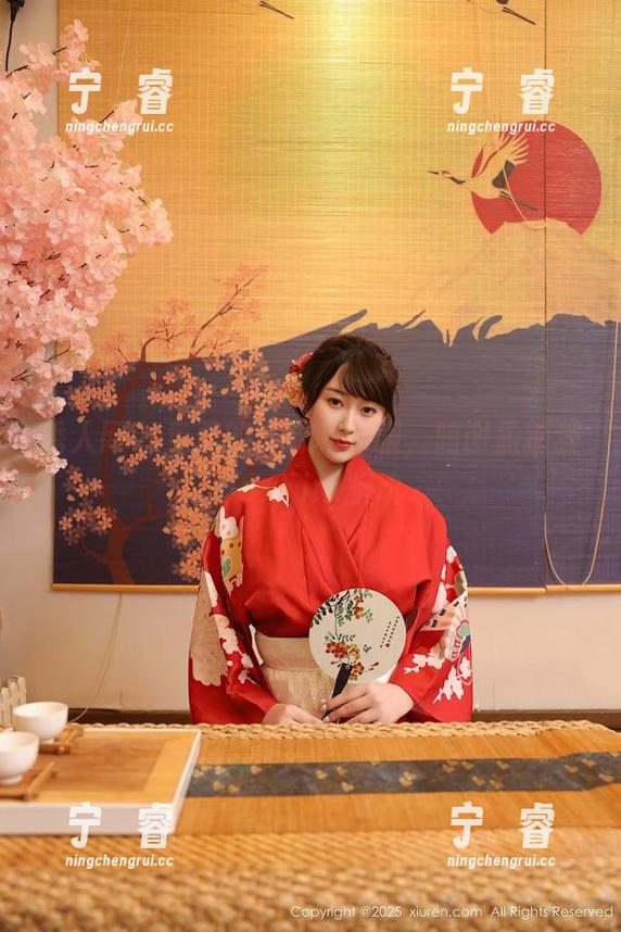 秀人网 - 免费的资源和制服，鸣谢孟狐狸FoxYini驱动
