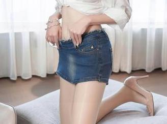 秀人网 – 当安然maleah穿上和服，在线见证那份意想不到的优雅，绝不只是一层布料！