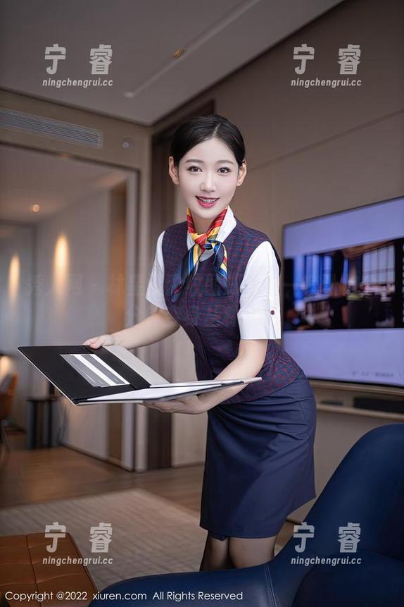 秀人网 - 林星阑豹纹图册：这一套让你分分钟变身丛林女王