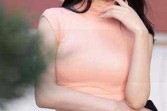 秀人网 – 蓝夏akasha的妹妹：无圣光，却散发着某种神秘气息的图片