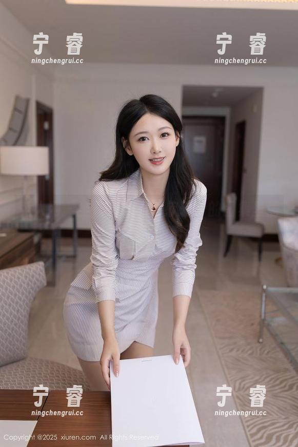 秀人网-软软子 秀人网 - 全套体操服,软软子的图集里居然有个迷之角度?