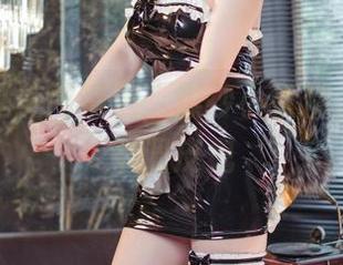 秋和柯基美图精选，黑纱小妖精，这就是个调皮鬼