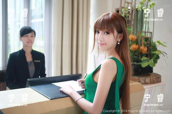 美媛馆 - 追随Abby王乔恩的水手服写真，不知不觉进了哪个港口？