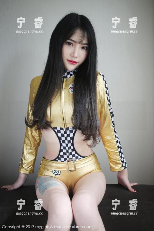 美媛馆-Abby王乔恩 美媛馆 - Abby王乔恩的网袜合集,不知道自己是不是被迷住了?