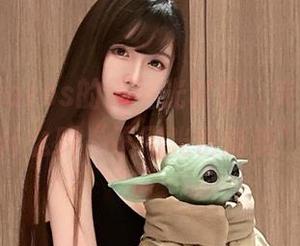 腐团儿Ikaros的无圣光套装，完美诠释了什么叫“不用光也能美”