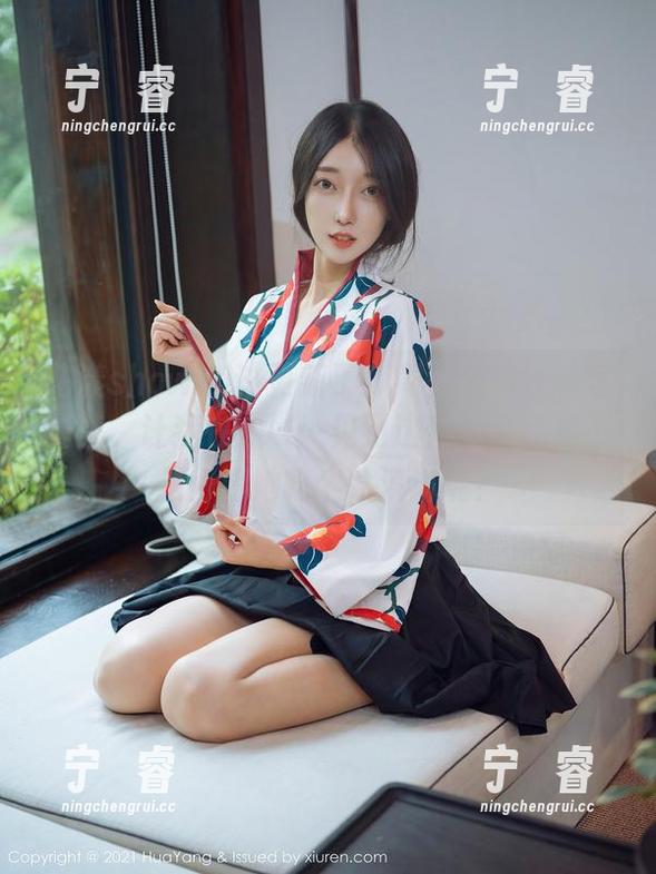 花漾show-周大萌 花漾show - 该更新了!周大萌的泳装写真集,让我在想……见到这种美丽,是不是得请她吃个冰淇淋呢?