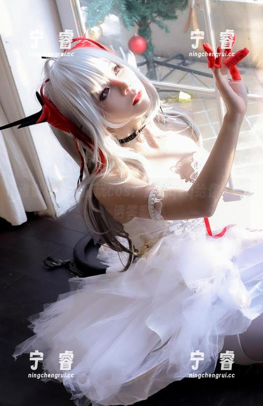 苏嫣qvq 谁说秘书不能玩cos?苏嫣qvq给你个高清答案