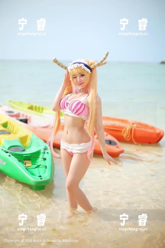 菠萝社-Suki朱忆音 菠萝社 - 定制泳衣写真集——Suki朱忆音上线,带你了解何为“在水中高冷,在岸上放飞自我”!