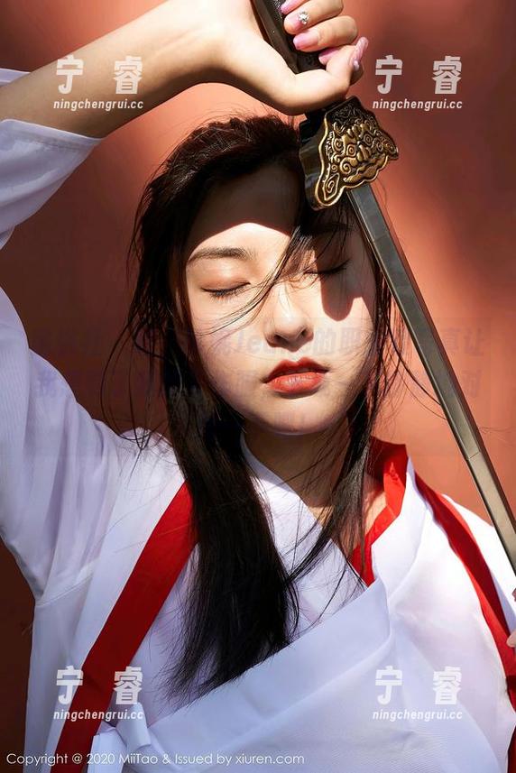 蜜桃社-珍妮Jeane 蜜桃社 - 哇,珍妮Jeane的职业装写真让我想到了我的工作服,下载一下静静地对比一下吧!
