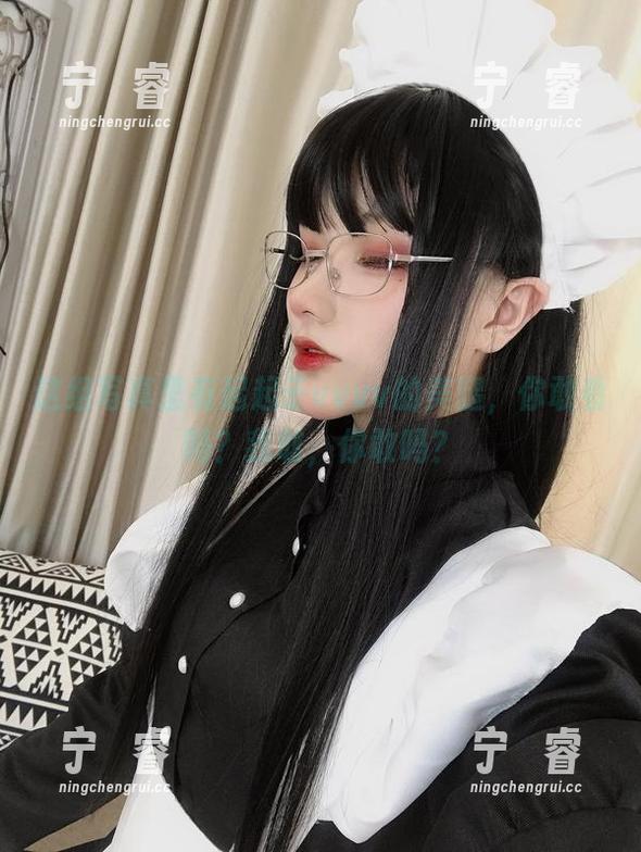 这组写真里有起起子vvvv的美腿，你敢看吗？我敢，你敢吗？