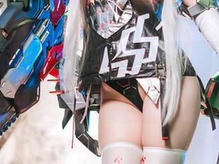 阿九从不咕咕的黑丝女仆图册，这画风直接让我懵了，一点也不意外。