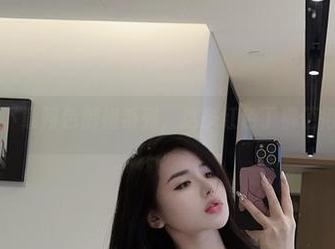 微密圈 – 下载阿色御姐系列，这条红色丁裤值得反复研究