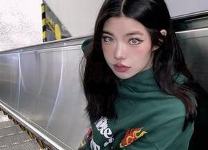 微密圈 – 水手服任务：高清记录，陈佩奇带你航行在美丽的海洋中～不怕水，不怕浪！