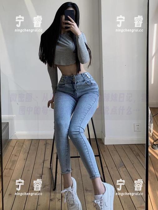 陈佩奇 微密圈 - 从原图到陈佩奇的辣妹日记,套图中的每一角落都让我想说点什么…