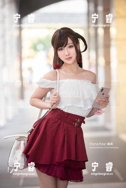 雨波_HaneAme的女仆美图，怎么看着都是带着一种难以言喻的吸引力呢。