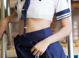 青豆客 – 这个“女孩”可是温心怡的最新作品，下载了你不会觉得后悔。