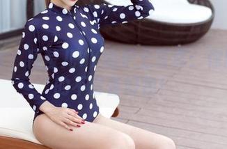 青豆客 – 颖莹儿YY的护士写真：你网盘里的不常备好物！