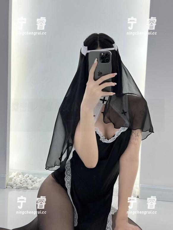 微密圈 - 私房女仆，鱼神鱼的调味秘方——美图直击